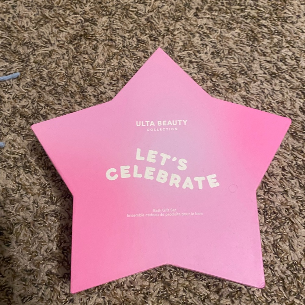 Ulta Beauty Pink Star Bath Gift Set